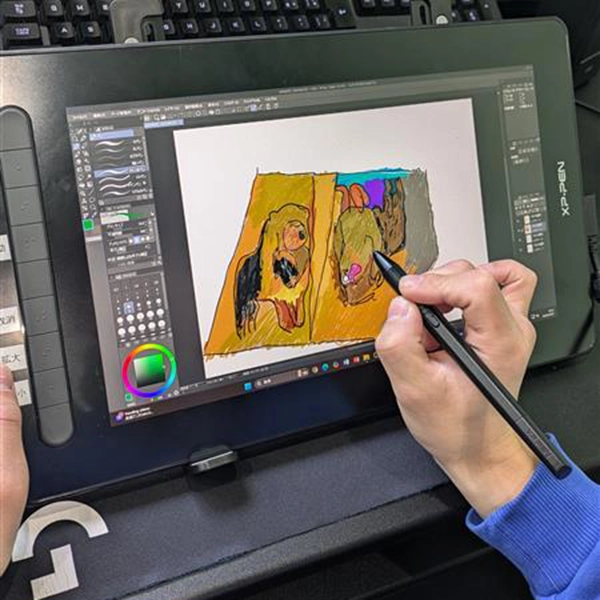 ペンタブでイラストを書く様子